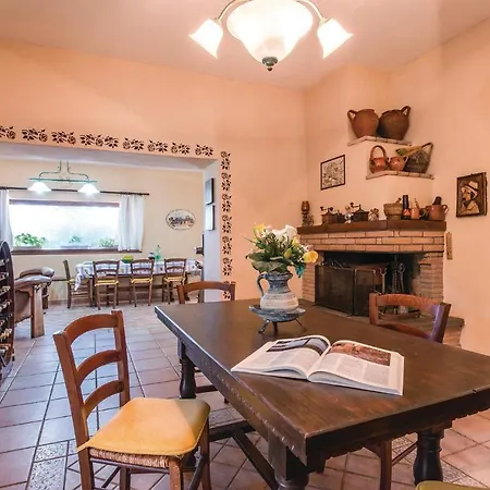 Quadrifoglio Holiday home Configni (Terni)